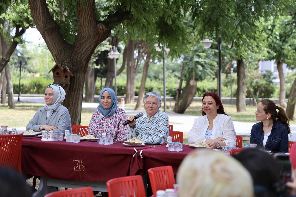 İZÜ Hemşirelik Bölümü Geleneksel Mezun Buluşması