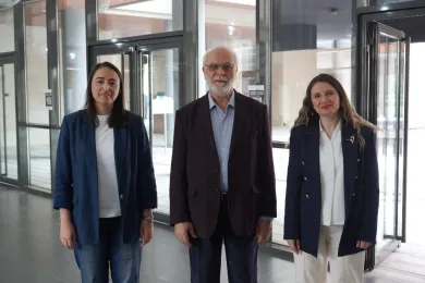 Özel Eğitim Teknolojileri ve Yapay Zeka Destekli Çizelgeler Sergilendi