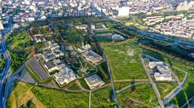 Eşsiz Kampüs: İZÜ