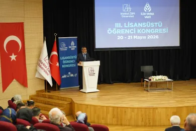 III. Lisansüstü Kongresi Şener Aktürk Konferansıyla Başladı