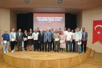 Rektör Küçük İZÜ'nün Yol Haritasını Açıkladı