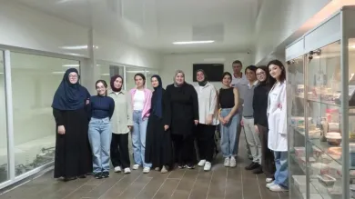 İZÜ Öğrencilerinden Kaanlar Gıda’ya Teknik Gezi