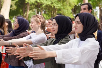 Üniversite Adayları İZÜ'de Gri Koç’la Buluştu