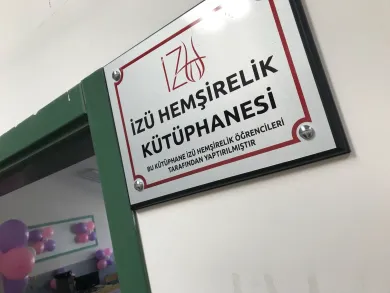 izü-hemşirelik-kütüphanesi-2.jpg