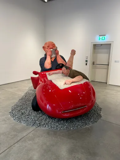 modern_sanat_izu_3.jpg