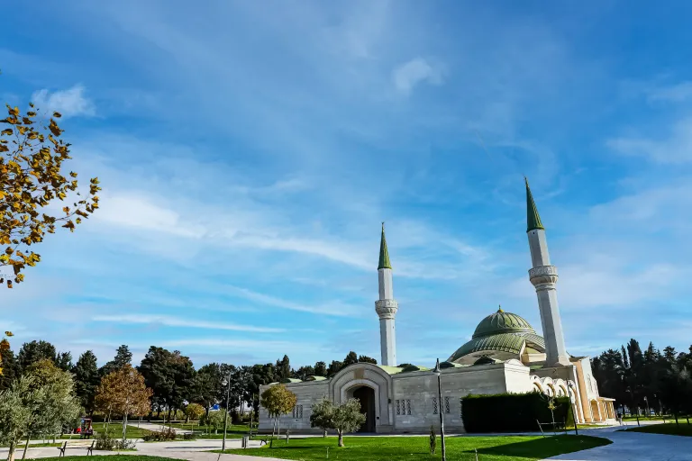 Eşsiz Kampüs: İZÜ