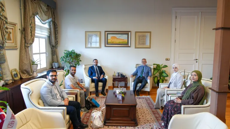 İZÜ ile Yemen Dostluk ve Dayanışma Derneği Arasında İş Birliği Protokolü