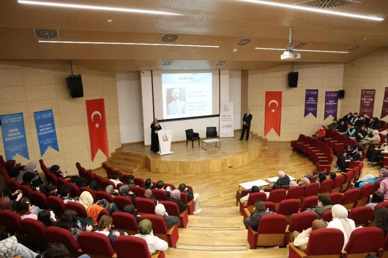 4q8a1829.jpg